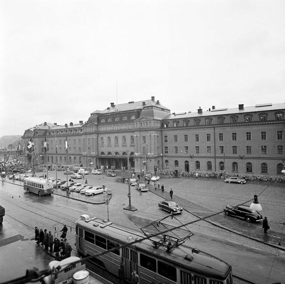 Centralstationen 1955 efter fasadrenovering. Foto Lennart af Petersens, Stockholms stadsmuseum.